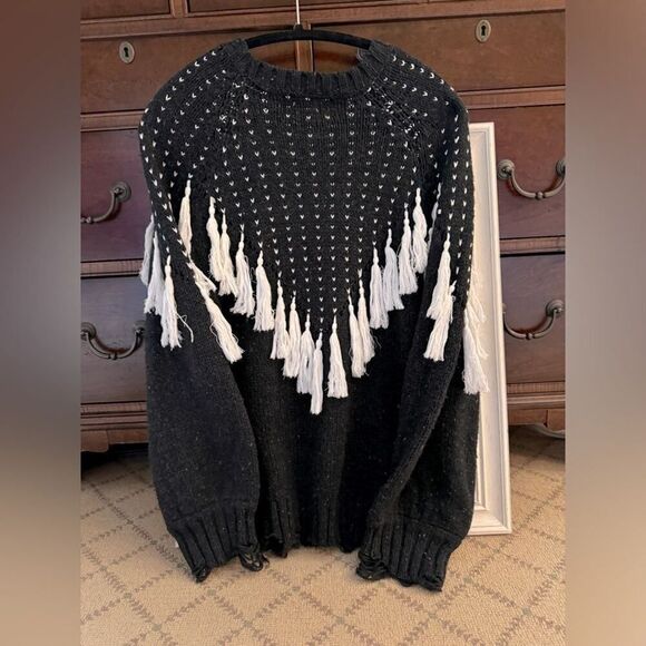 Wildfox navy blue crew neck long sleeve sweater with white tassels S - Picture 2 of 12
